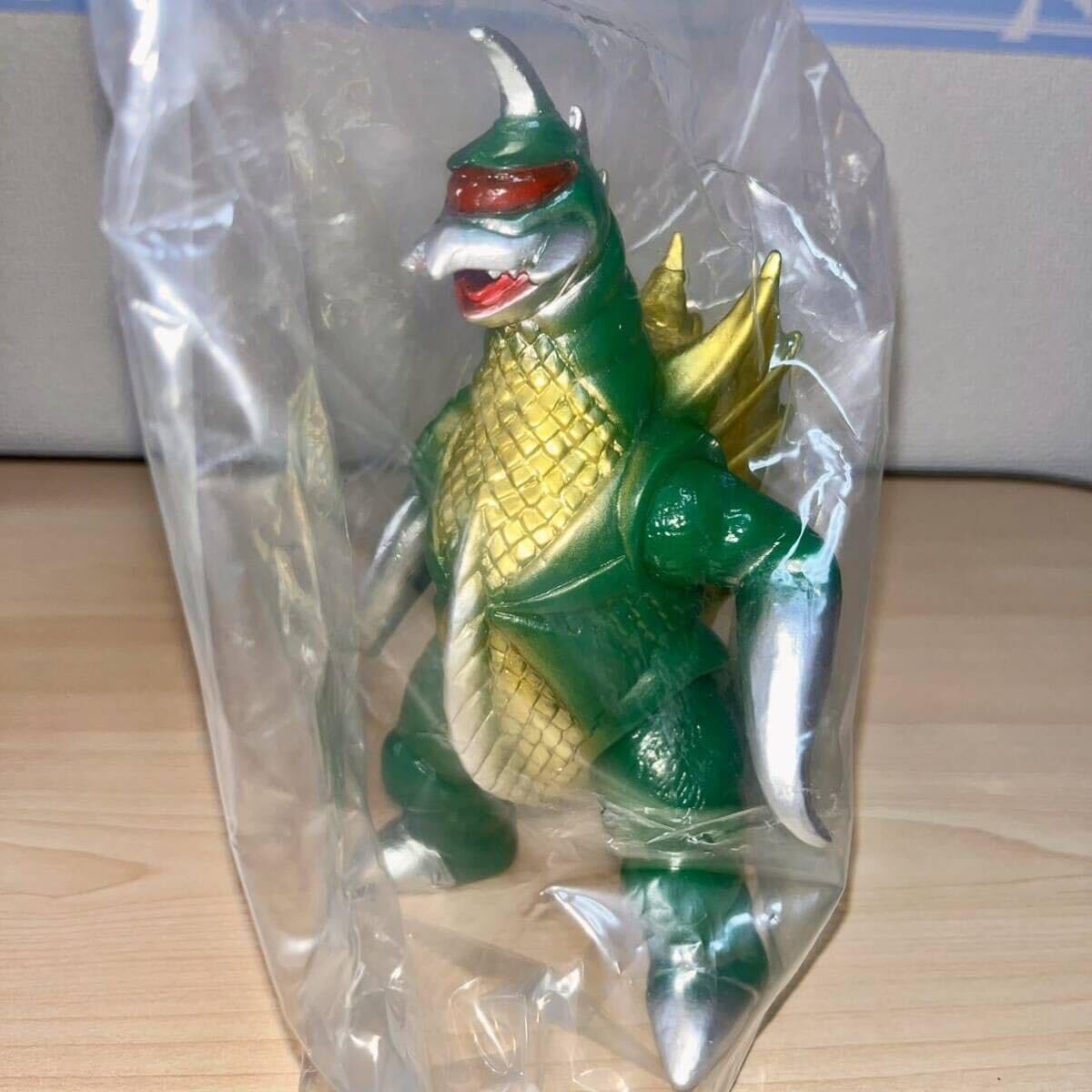 ガイガン One up. ソフビsofvi ワンフェス WF 2024 ワンアップ gaigan